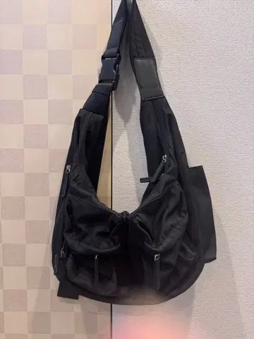 JEANASIS 나일론 벨트 바디백 블랙