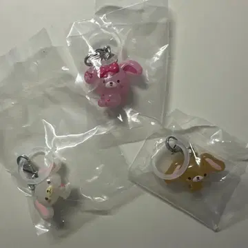 산리오 윳토메지루시 액세서리 시로 우사 쿠로 우사 본봉 리본