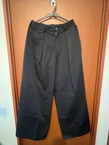 Gen Izawa 와이드 슬랙스