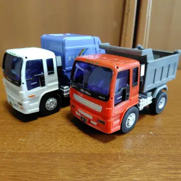 ISUZU GIGA 미니 청소차 & 덤프트럭