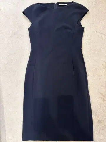 FOXEY NEW YORK 네이비 슬리브리스 원피스 40