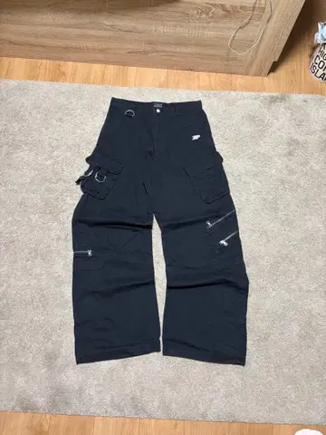 broken planet 블랙 카고 팬츠