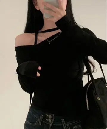 bymuni:r 데이트 룩 머플러 SET 언밸런스 T셔츠