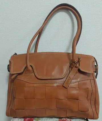 Dakota 카멜 가죽 토트백