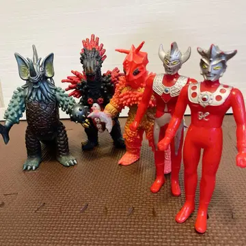 울트라맨 레오 타로 괴수 5체 세트