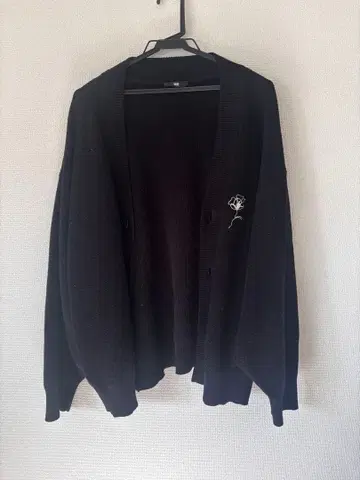 HARE 플라워 자수 가디건