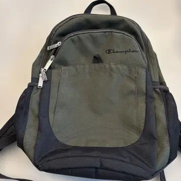 Champion 다크 그린 블랙 백팩