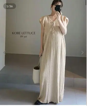 KOBE LETTUCE 2WAY 플리츠 원피스 베이지