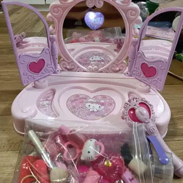 헬로키티 드림 드레서