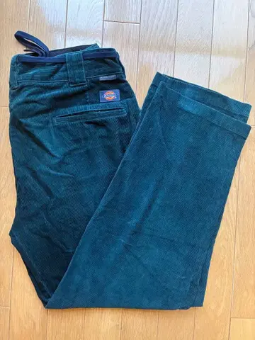 Dickies 다크 그린 코듀로이 팬츠