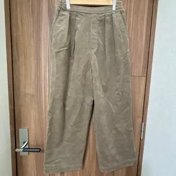 북유럽, 코튼 소재의 가벼운 코듀로이 팬츠 라이트 브라운