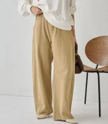 콜라주 가리알다 가란테 큐아노스 블루 데님 커브 팬츠