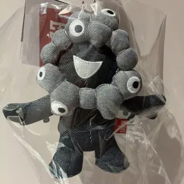 에드윈 미야쿠미야쿠 EDWIN 콜라보 블랙 볼 체인 키링