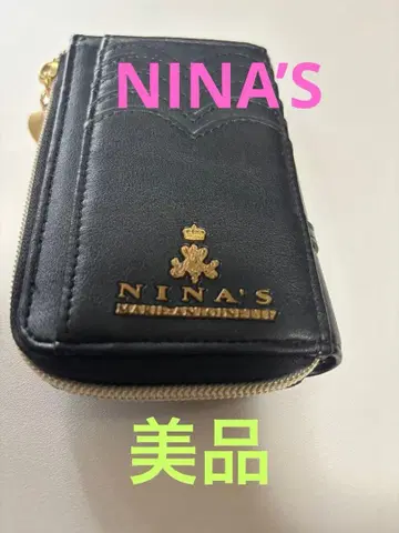 NINA'S 블랙 프래그먼트 케이스 콜라보 미니 지갑