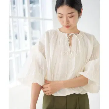 IENA MARILYN MOON 마릴린 문 볼륨 개더 블라우스