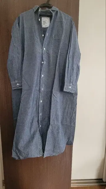 프레임 워크 데님 셔츠 원피스