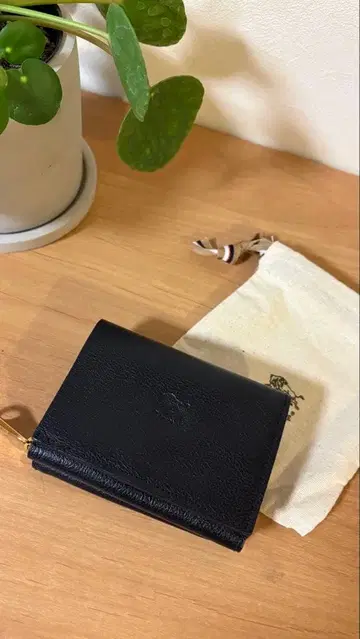 IL BISONTE 일비종떼 3단 폴더형 지갑