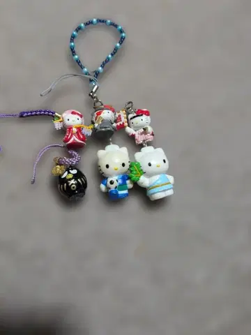 헬로키티 스트랩 등