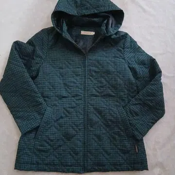 크로커다일 후드 부착 퀼팅 자켓 사이즈 M