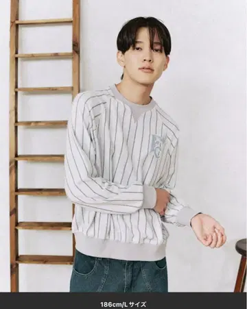 FCMM 리버스 크루넥 M 사이즈