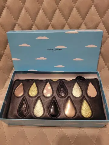 새상품 츠모리치사토 장지갑 드롭