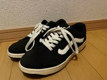 VANS CANORA 블랙/화이트 25cm