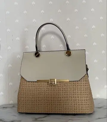 펠레도카 엘레강트 베이지 핸드백