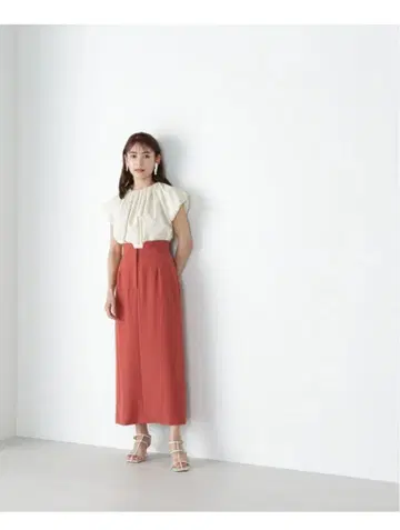 NATURAL BEAUTY BASIC 코르셋 디테일 내로우 스커트