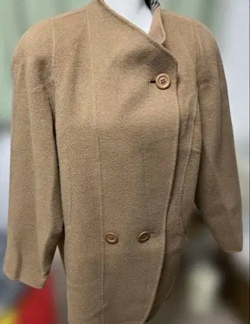 JANE MORfE 베이지 더블 버튼 울 코트