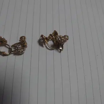 하트 모양 크리스탈 귀찌 2개 세트