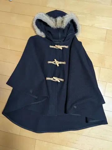 후드 부착 네이비 판초 케이프 코트