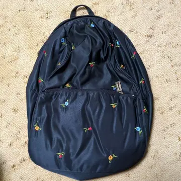 ROBERTA TONINI 꽃무늬 자수 블랙 백팩