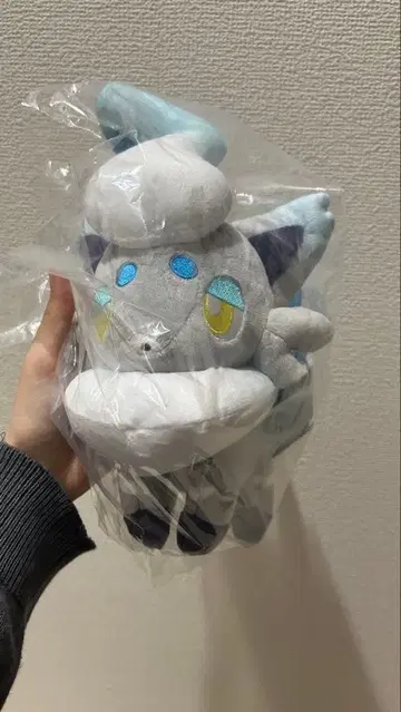 봉제 인형 색이 다른 비취 조로아