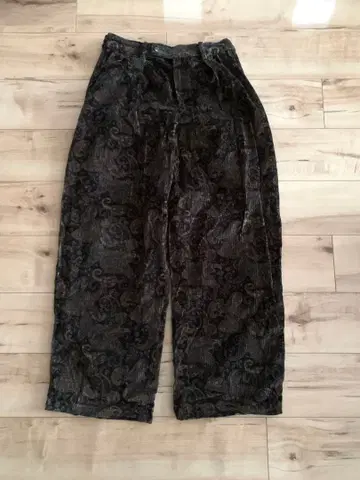 인터내셔널 갤러리 빔즈 코듀로이 팬츠