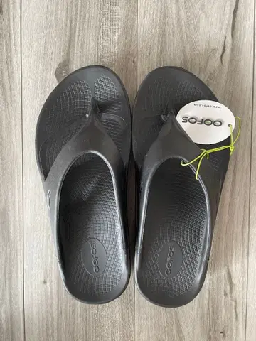 OOFOS OORIGINAL 28cm(M9/W11)