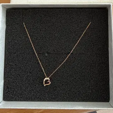 ESTELLE 하트 모양 목걸이