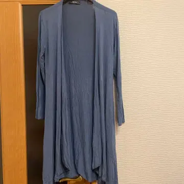 아모와르 카프리스 프랑스제 가디건