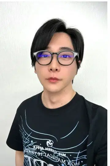 미세스 오오모리 모토키 착용 피요르드 T셔츠 바벨 T셔츠 2매 세트