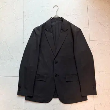 유니클로 감동 자켓 M 다크 그레이