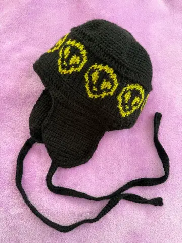 에이리언 패턴 플라이트 캡 니트 모자 손뜨개 모자 에이리언 ALIEN