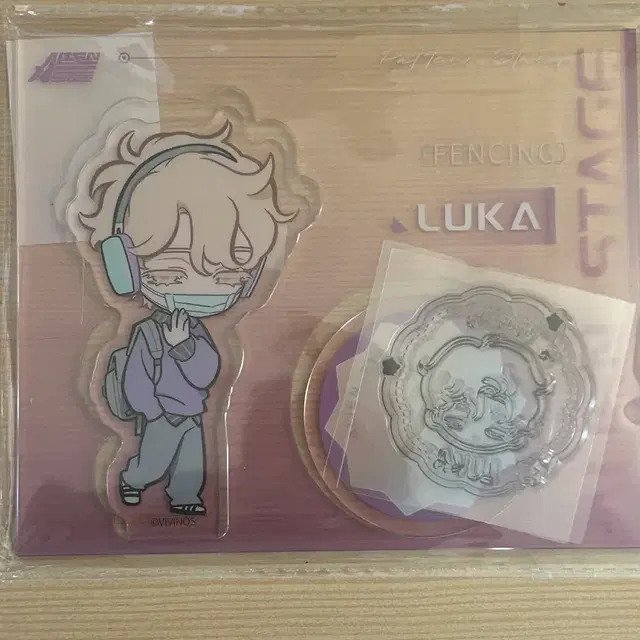 에이스테 루카 스포츠 아크릴스탠드 sd