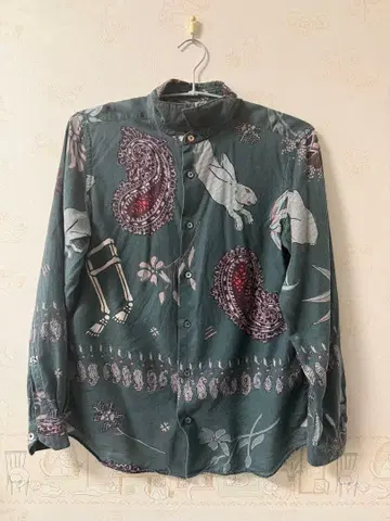 폴스미스 긴팔 셔츠 M 사이즈