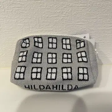 HILDAHILDA 윈도우 패턴 파우치