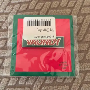 VAUNDY Pins Green x Red 2020