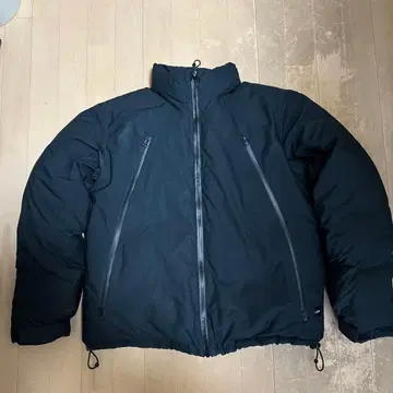 LQQK STUDIO TRANCE 700FILL PUFFER JACKET