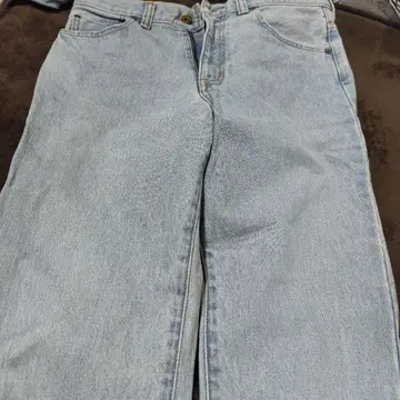 Attick by Johnbull 아틱 바이 존불 데미지 가공