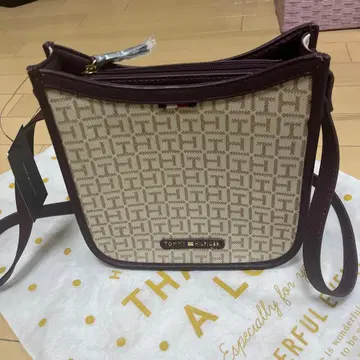 타미힐피거 숄더백 중형 베이지/브라운