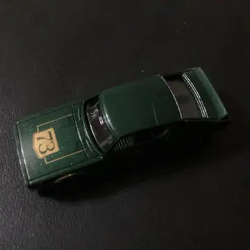 토미카 닛산 스카이라인 2000GT NO.82