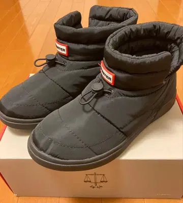 HUNTER 헌터 24cm UK5 인아웃 코지 퍼프 부티