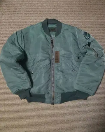 12월 중 한정 가격 인하 버즈릭슨 MA-1 (야마다 렌 착용 유사)